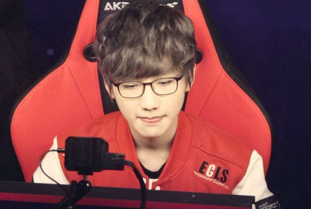 是被突如其 是被突如其