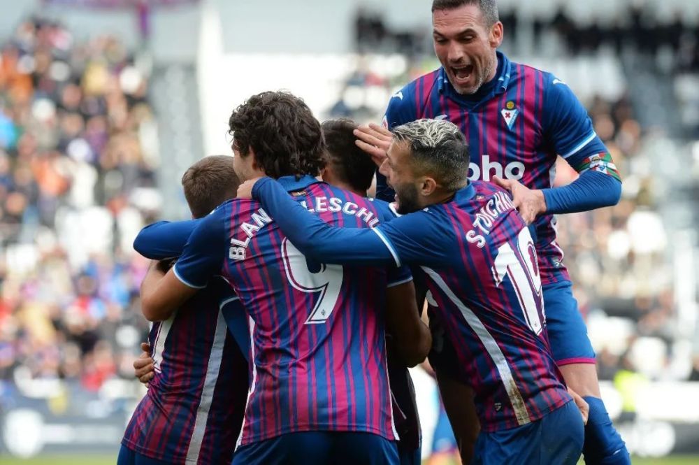 积极沟通以 积极沟通以