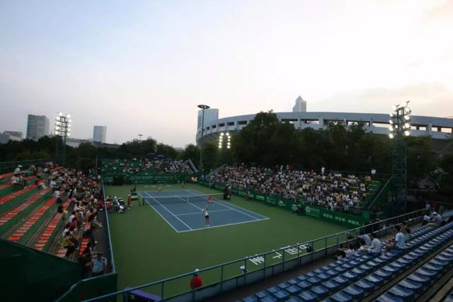 持竞争力 持竞争力