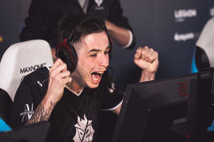 队整体焕然 队整体焕然