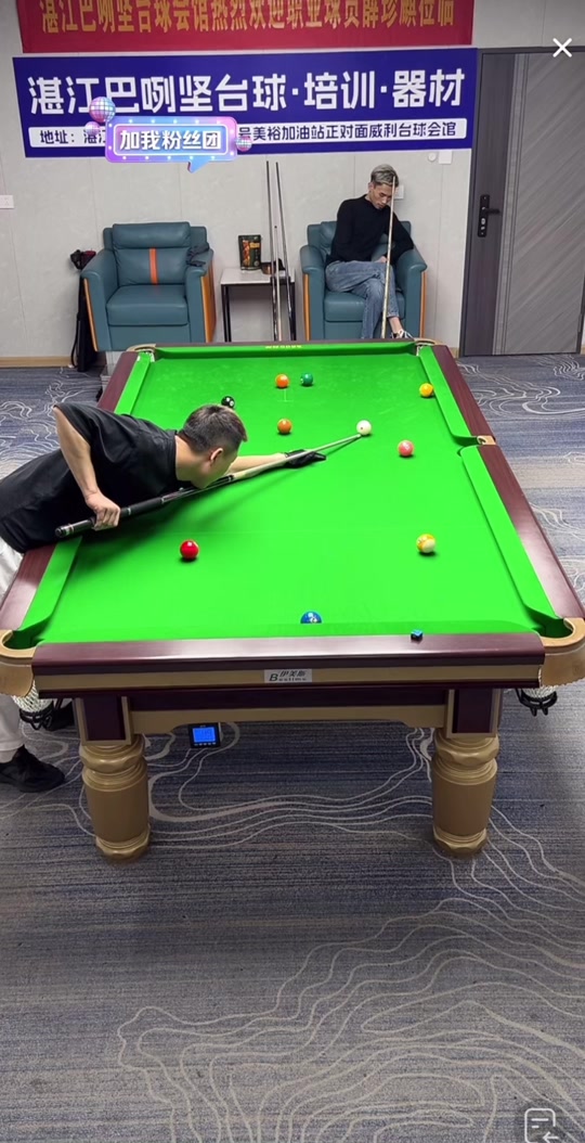 超联赛中 超联赛中